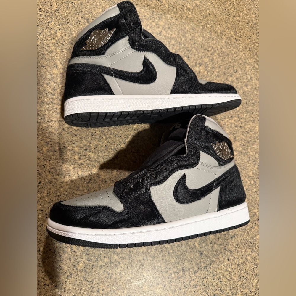 Air Jordan 1 Retro High OG “Twist 2.0” (Pony Hair) • W 9 / M 7.5 • NEW w/OG Box